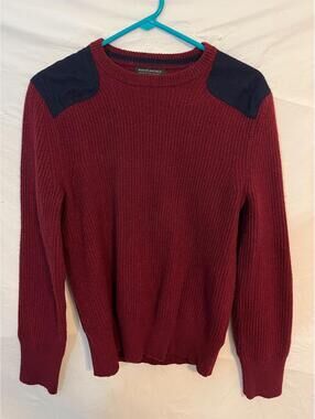 Banana Republic Italian Yarn Crewneck Burgundy Navy Shoulder Patch Sweater Small
